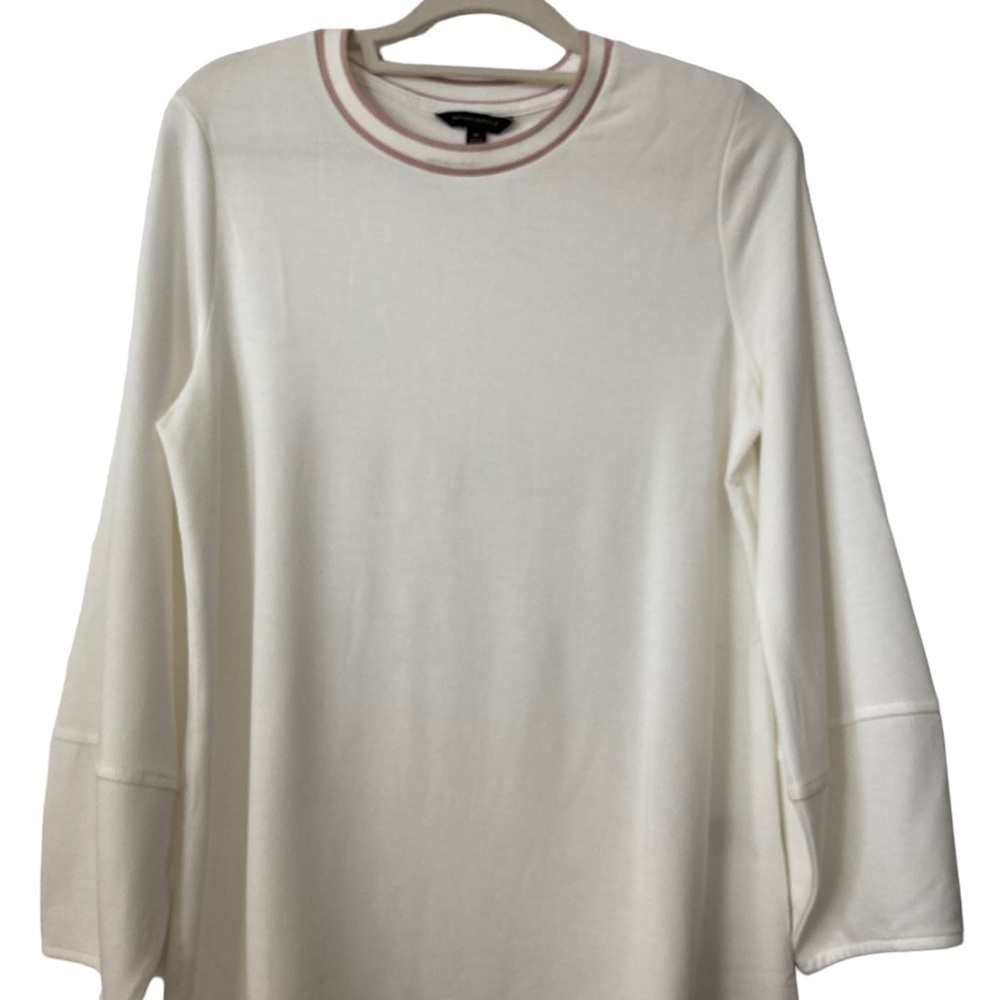 Banana Republic Ivory Long Sleeves Flare Top Sweater Medium